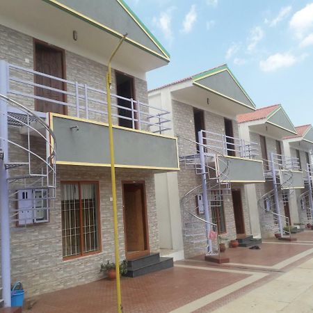 Tom And Jerry Resorts Yercaud Exterior photo