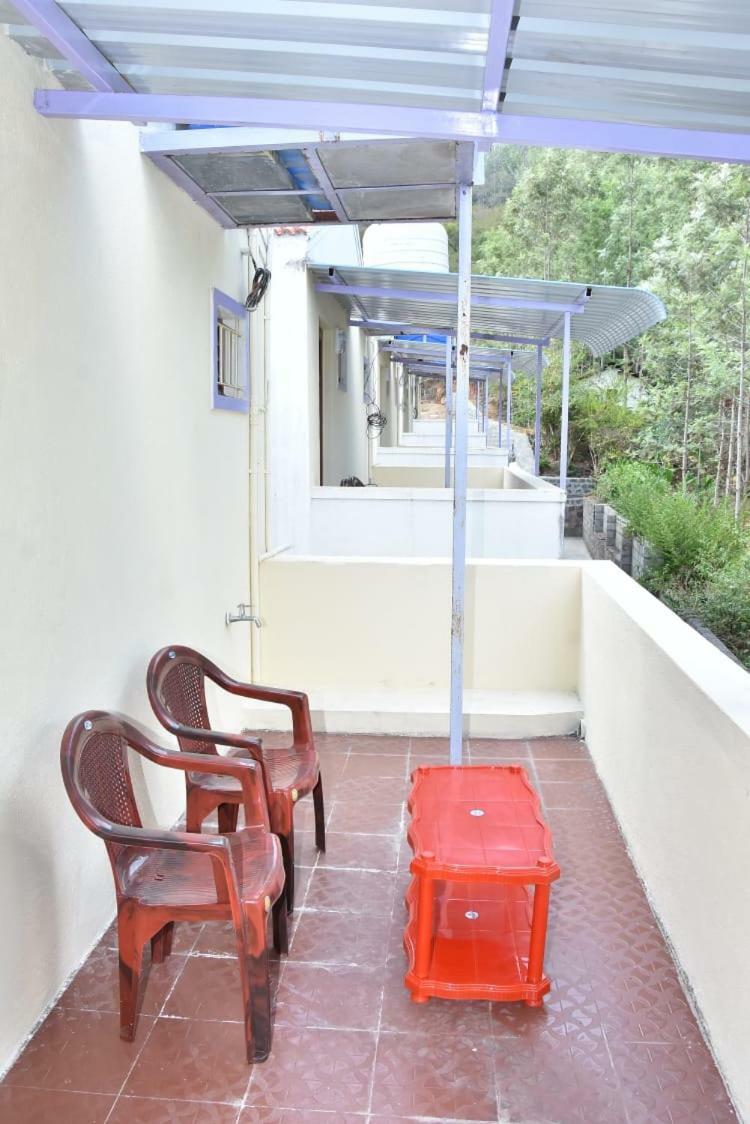 Tom And Jerry Resorts Yercaud Exterior photo